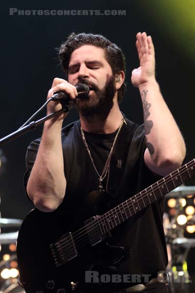 FOALS - 2019-03-12 - PARIS - Radio France (Studio 104) - Yannis Philippakis